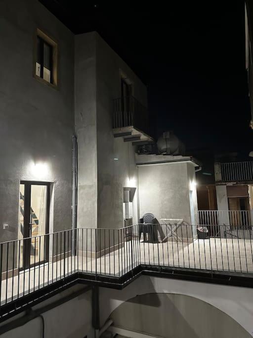 Casa Betulla Di Palazzo Biondi Villa Giarre Buitenkant foto